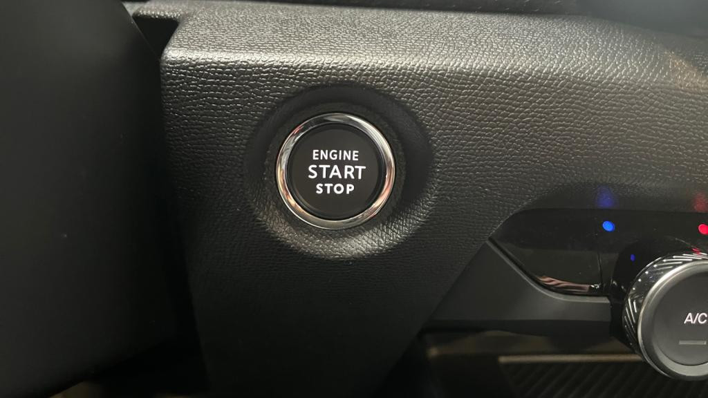 Nouvelle CITROEN C4 X  1.2 PureTech 12V - 130 S&S - EAT8  Max